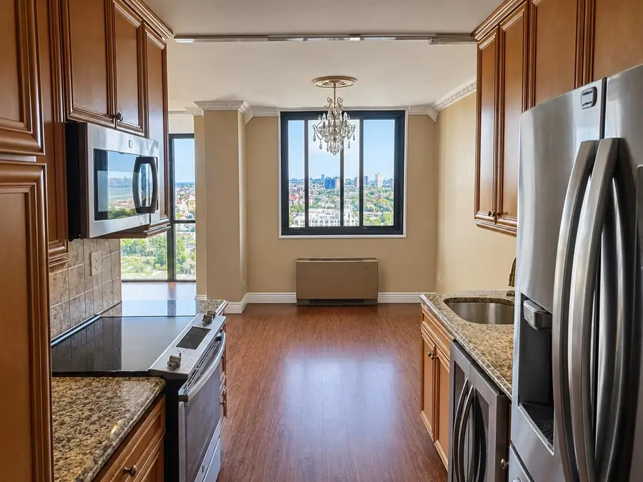 380 MOUNTAIN RD #2002, Union City, NJ 07087 - #2