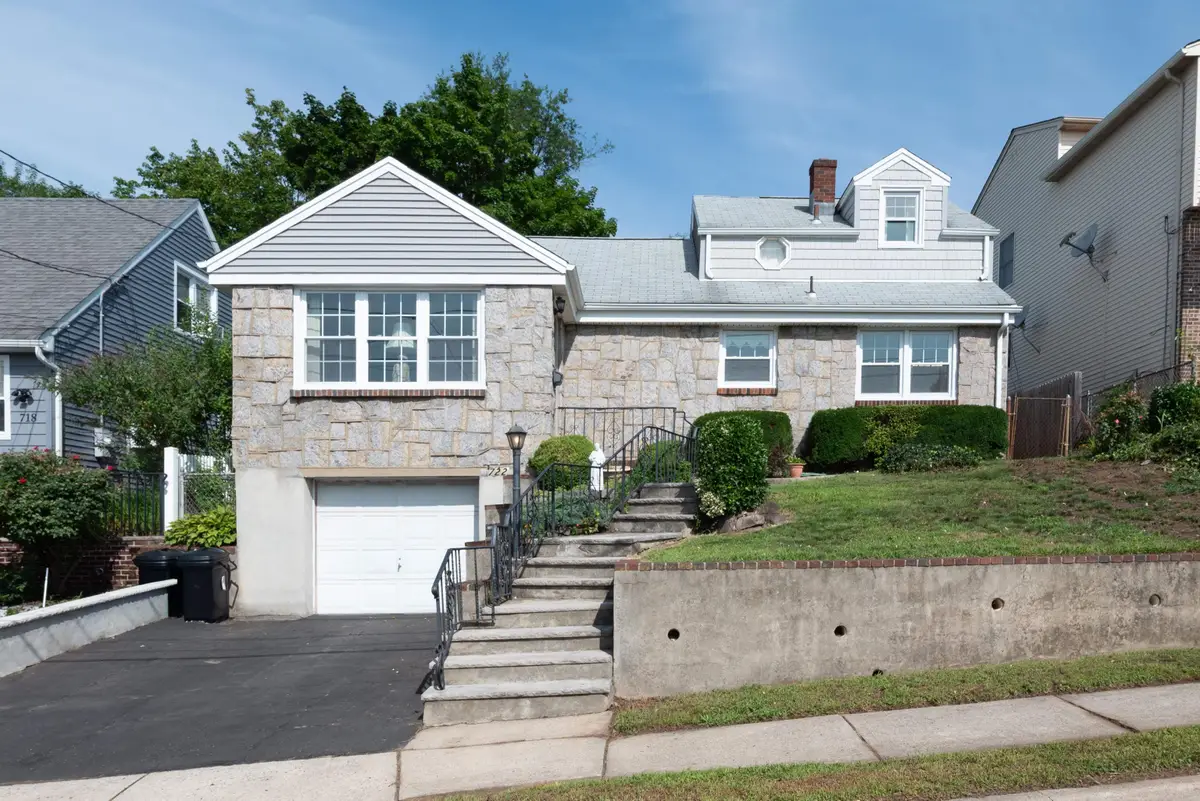 722 7TH ST, Carlstadt, NJ 07072 - #1