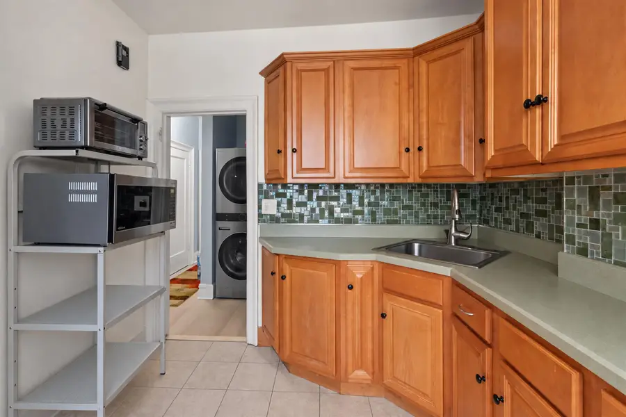 56 WARNER AVE, Jersey City, NJ 07305 - #3