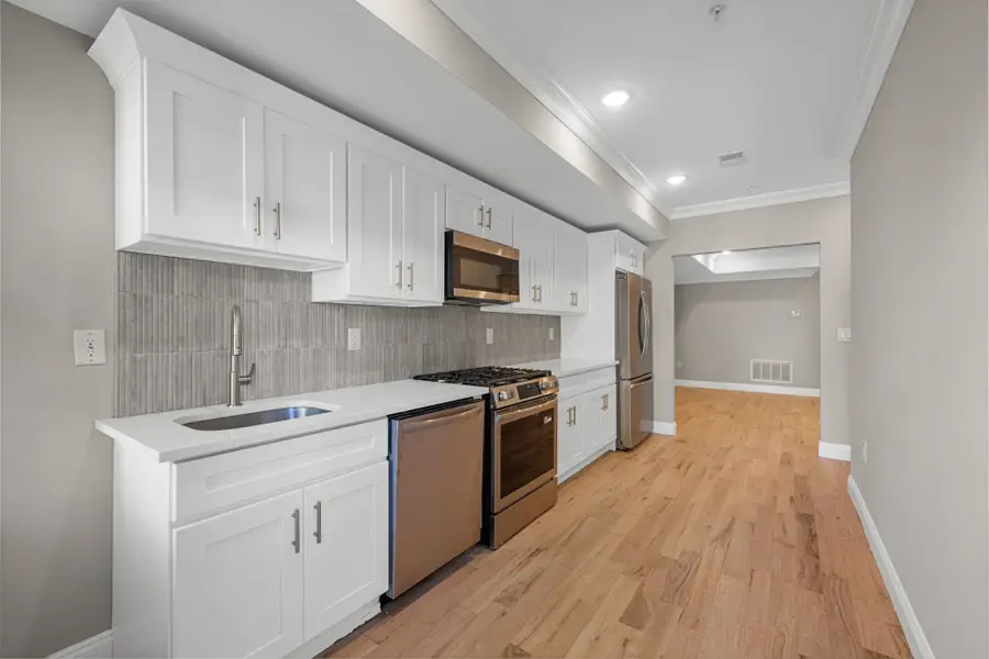 211 OGDEN AVE #1, Jersey City, NJ 07307 - #3