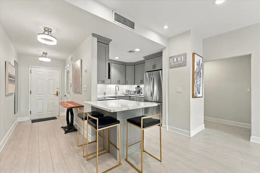 206 SHEARWATER CT WEST #51, Jersey City, NJ 07305 - #3