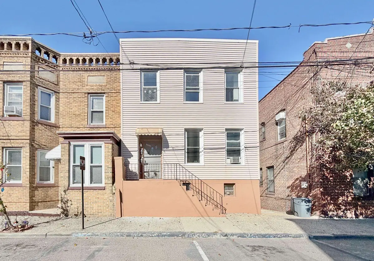 6801 DURHAM AVE, North Bergen, NJ 07047 - #1