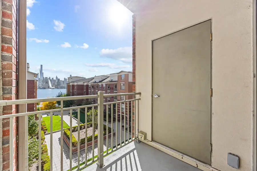 26 AVENUE AT PORT IMPERIAL #425, West New York, NJ 07093 - #3