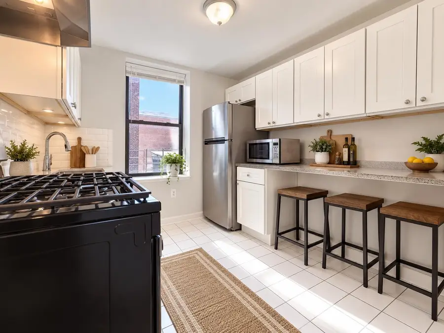 787 SUMMIT AVE #11, Jersey City, NJ 07307 - #3