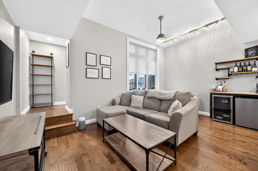 120 SHERMAN AVE #3H, Jersey City, NJ 07307 - #3