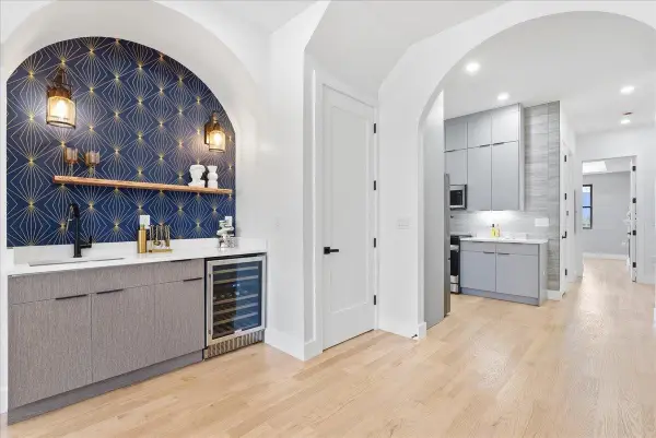 81 LEXINGTON AVE #101, JC, West Bergen, NJ 07304