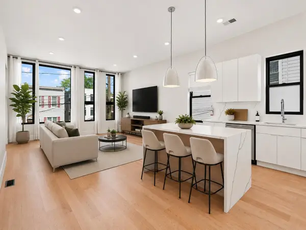 220 FREEMAN AVE #1, JC, Journal Square, NJ 07306