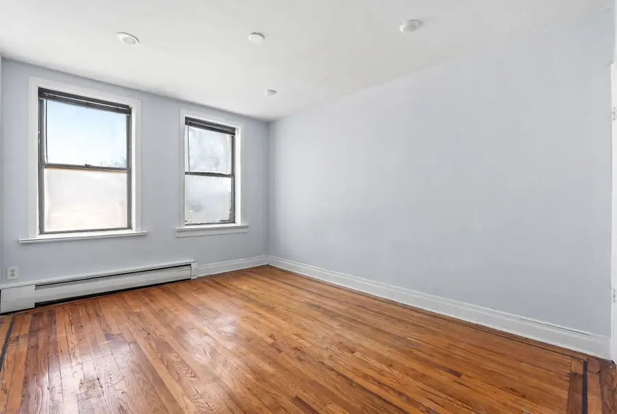 144 OLD BERGEN RD #D2, Jersey City, NJ 07305 - #2
