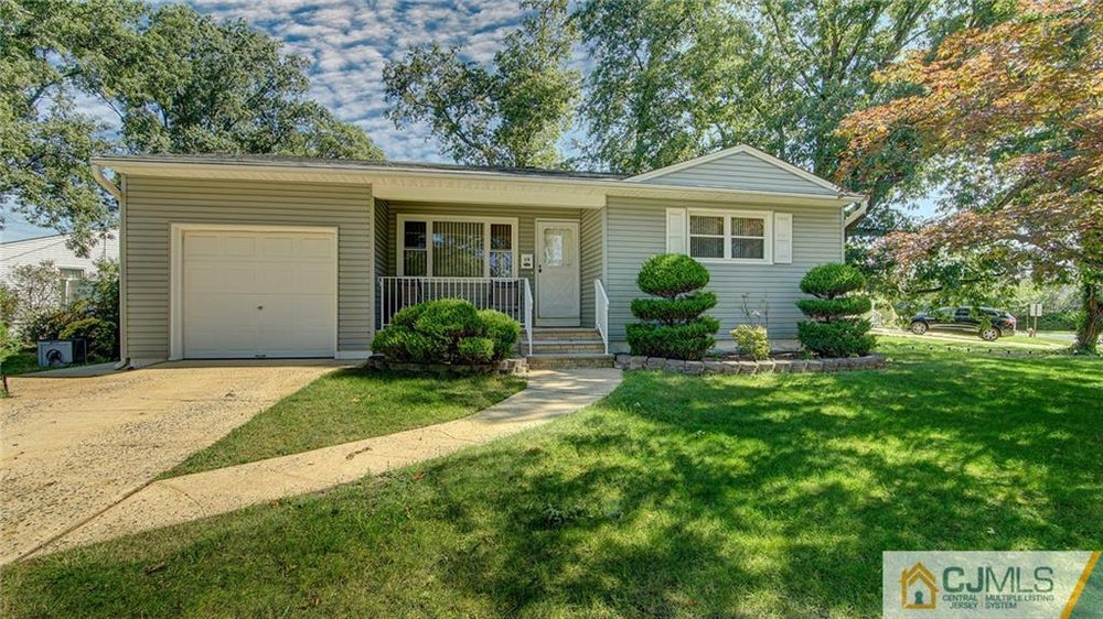 59 Eden Avenue, Edison, NJ 08817 BHGRE