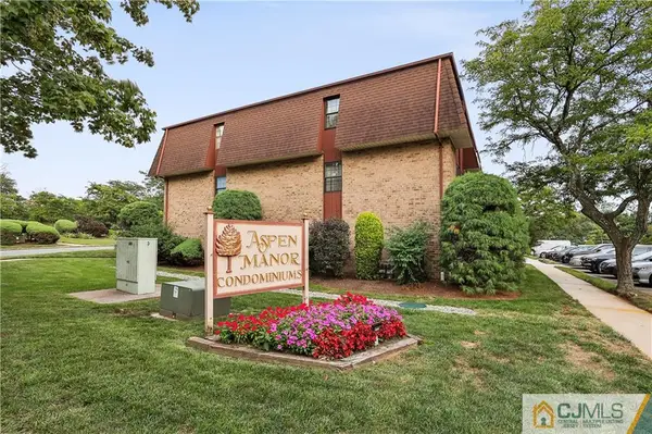 -0-201C Sierra Court, Woodbridge Proper, NJ 07095
