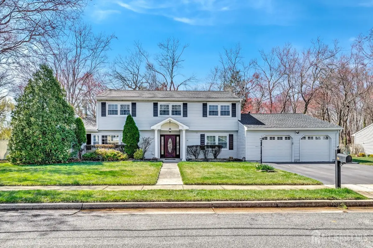 -36 Evergreen Terrace, San Diego, NJ 08831 - #1