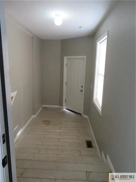 -71 Erie Street, Elizabethport, NJ 07206 - Image #2