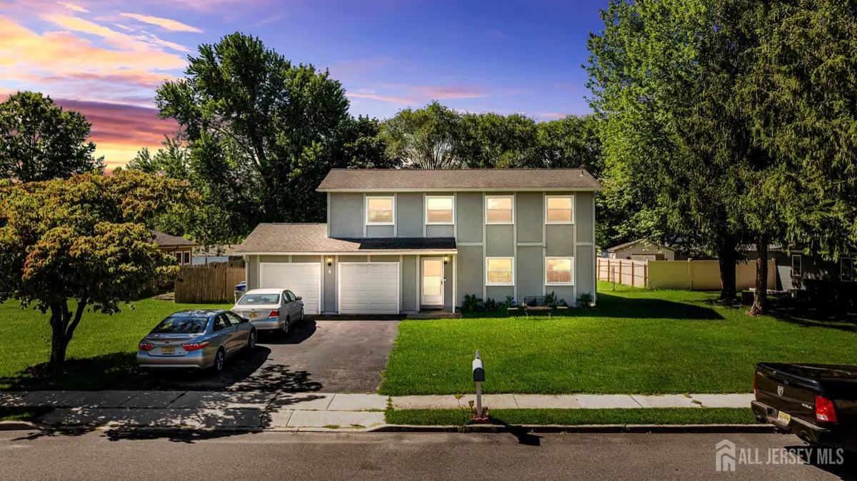 -4 Bedford Court, Mount Holly, NJ 08060 - Image #1