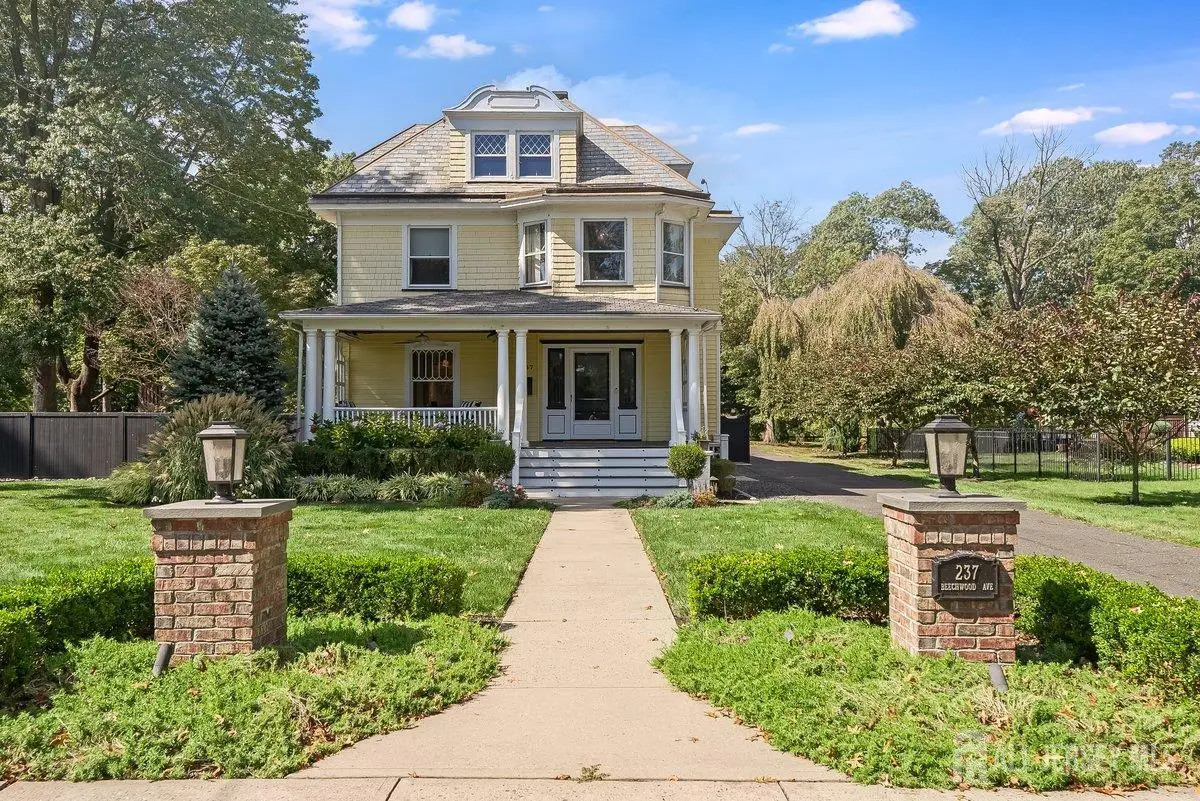 -237 Beechwood Avenue, Middlesex, NJ 08846 - Image #1
