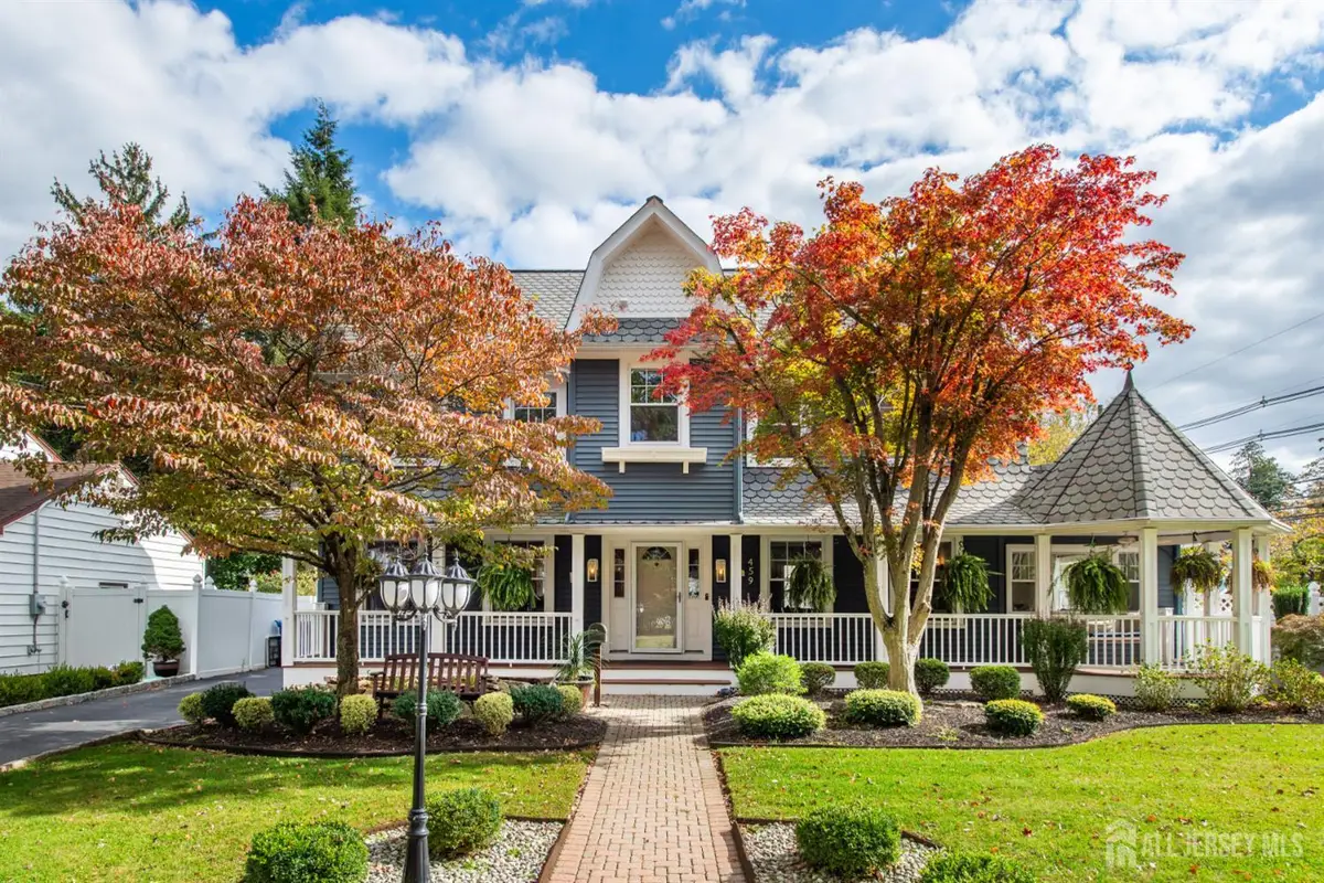 -459 Mountainview Terrace, Dunellen, NJ 08812 - Image #1