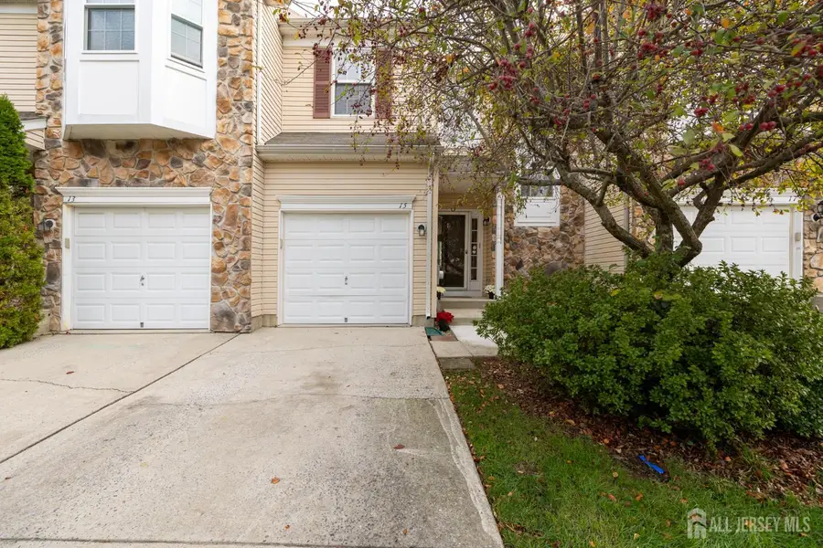 -15 Wyndham Court, Bordentown Township, NJ 08505 - Image #2