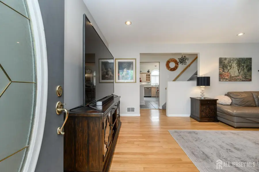 -527 Albermarle Street, Rahway, NJ 07065 - Image #3