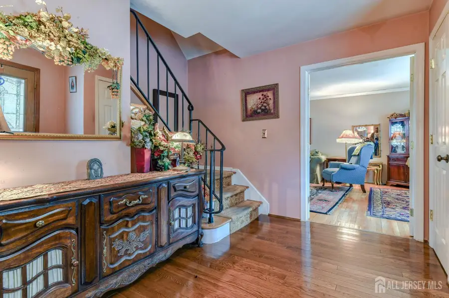 -51 S Brook Drive, Milltown, NJ 08850 - Image #2