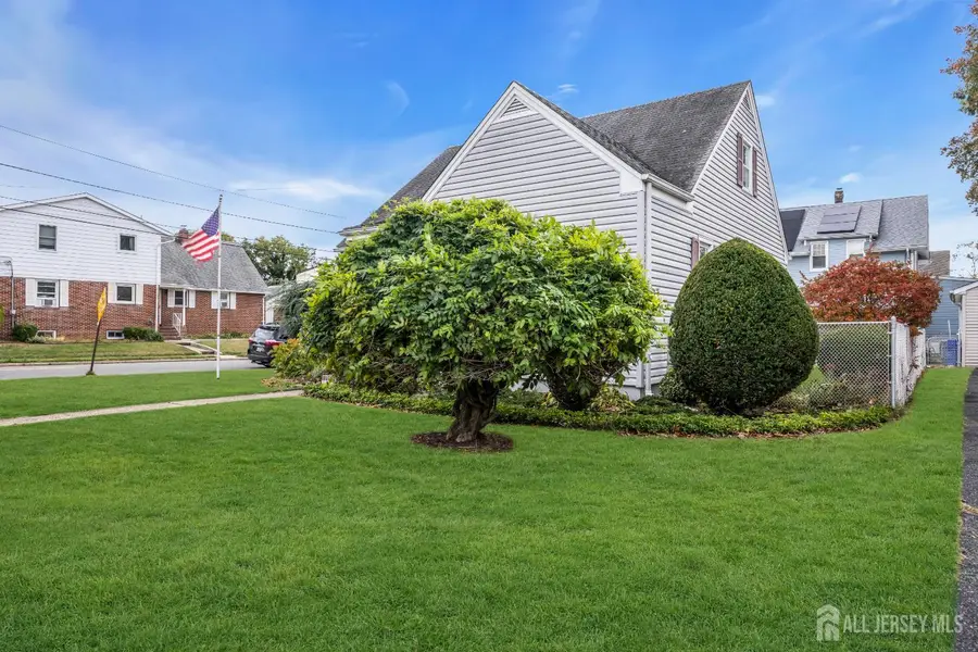 -143 Safran Avenue, Edison, NJ 08837 - Image #3