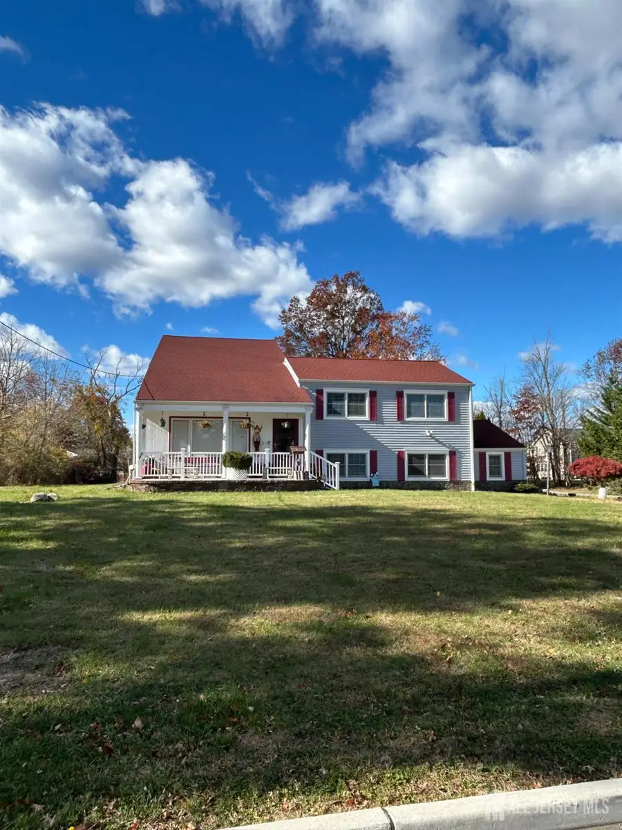 -13 Roberts Street, Kendall Park, NJ 08824 - Image #2