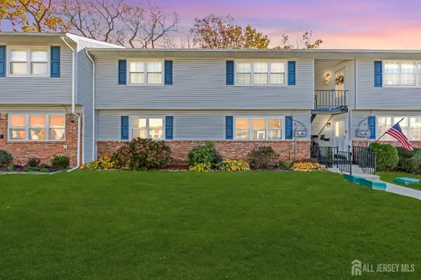 -5-A Indiana Court, Old Bridge, NJ 07747