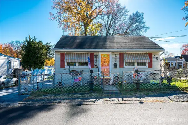 -615 Greenwood Avenue, Old Bridge, NJ 08879