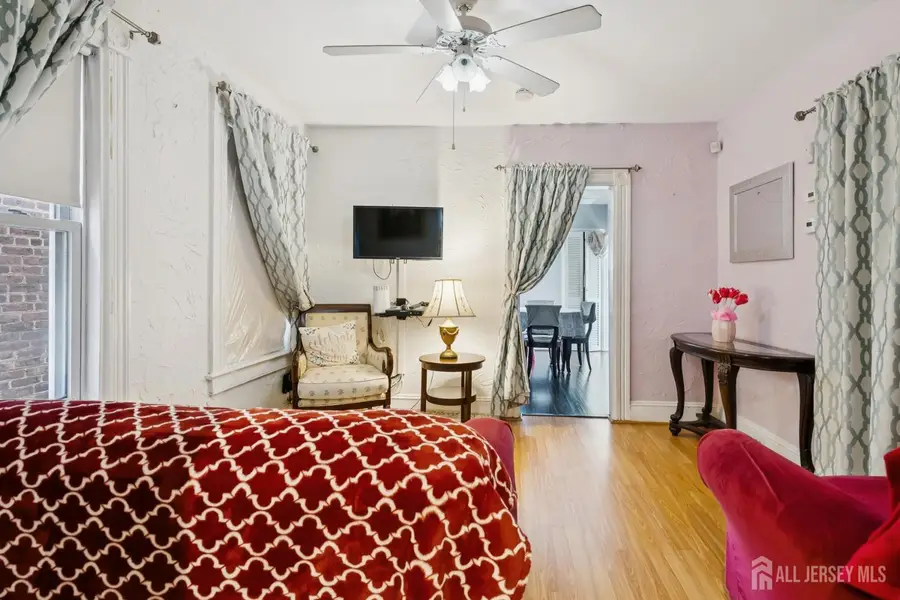 -203 Gordon Street, Perth Amboy, NJ 08861 - Image #2