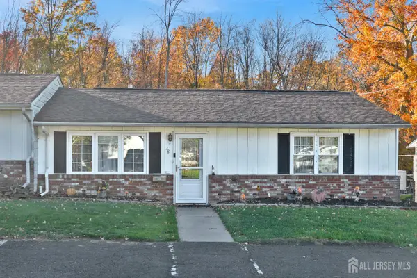 -48 Haven Drive, Old Bridge, NJ 07747