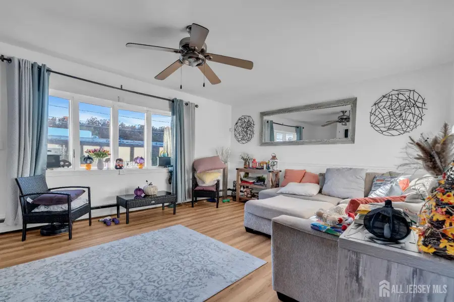 -164 Pennsylvania Avenue, Hopelawn, NJ 08861 - Image #3