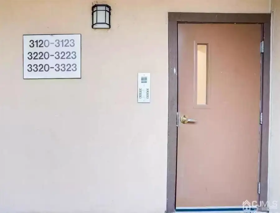 -3121 Sayre Drive, Plainsboro, NJ 08540 - Image #2