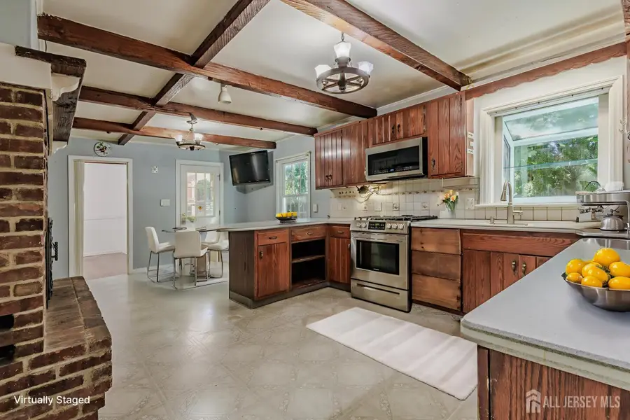 -2 Louise Drive, East Brunswick, NJ 08816 - Image #3