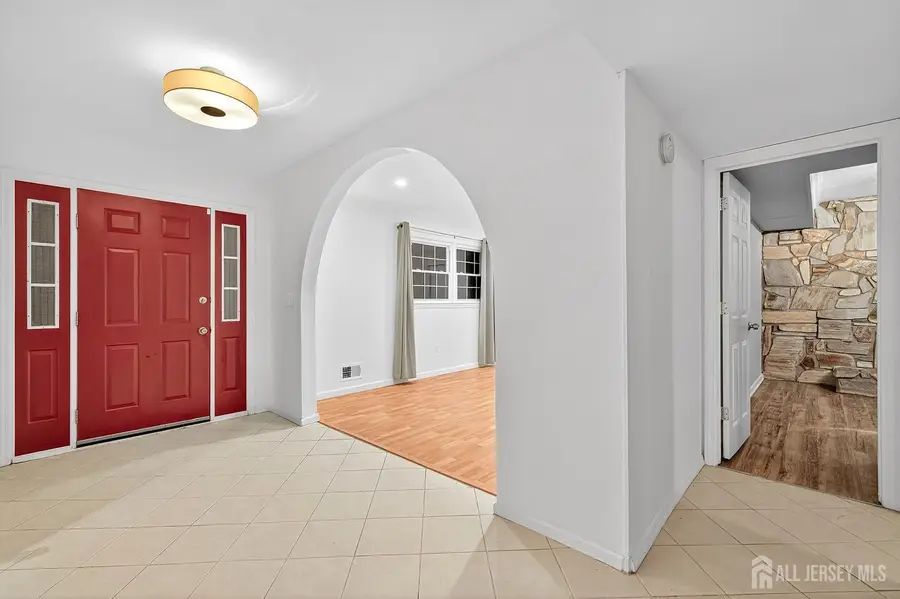 -1035 Hillside Drive, North Brunswick, NJ 08902 - Image #3