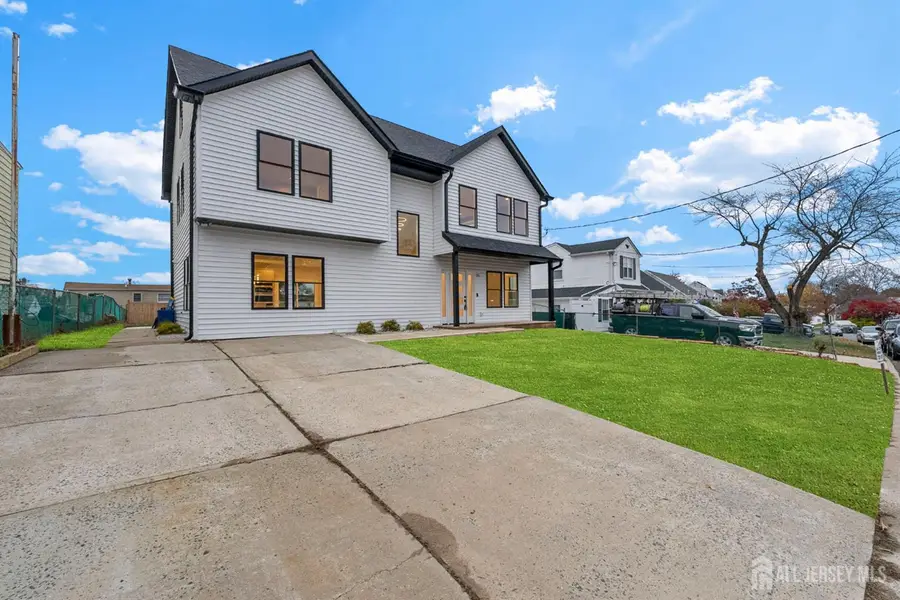 -33 Elm Terrace, Parlin, NJ 08859 - Image #2