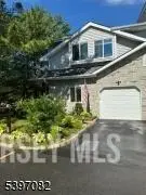 -9 Picaron Place, Old Bridge, NJ 08879