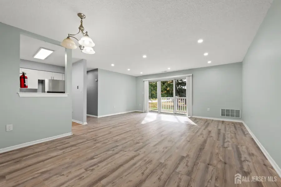 -7703 Tamarron Drive, Plainsboro, NJ 08536 - Image #2