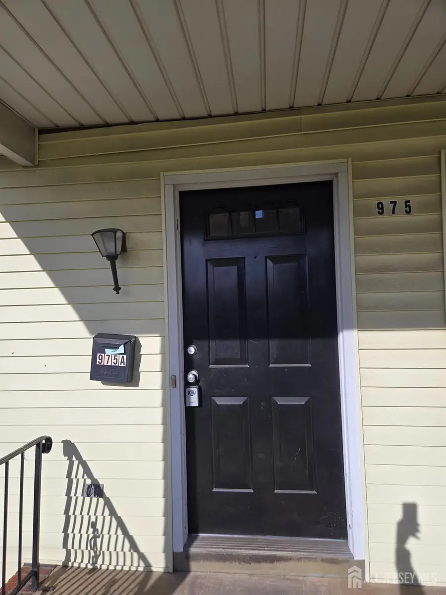 -975-A & B Bergen Avenue, North Brunswick, NJ 08902 - Image #3