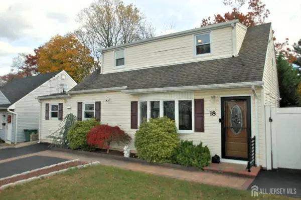 -18 Pinetree Drive, Parlin, NJ 08859