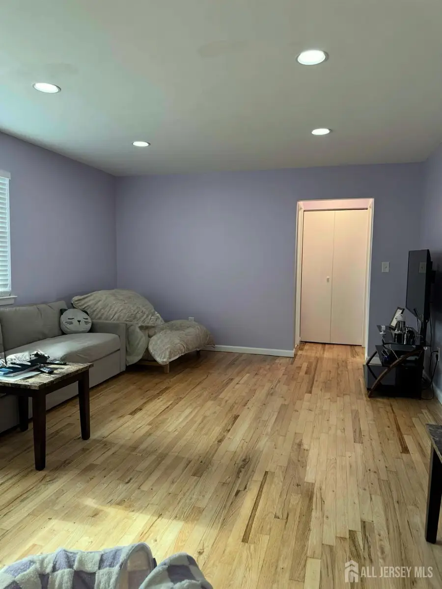 -199 Evergreen Road #8A, Edison, NJ 08733 - Image #2