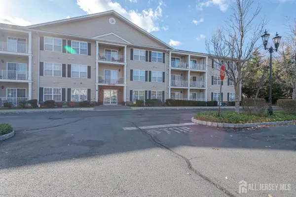 -99 Liddle Avenue, Edison, NJ 08837