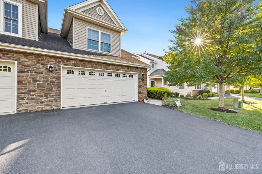 -60 Saratoga Court, Somerset, NJ 08873 - Image #2