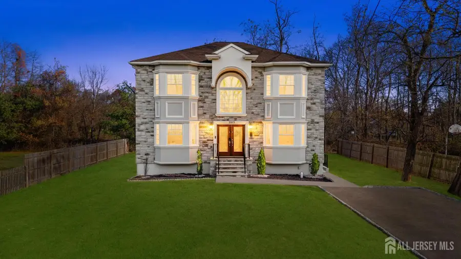 -1515 Sherwood Boulevard, North Brunswick, NJ 08902 - Image #2