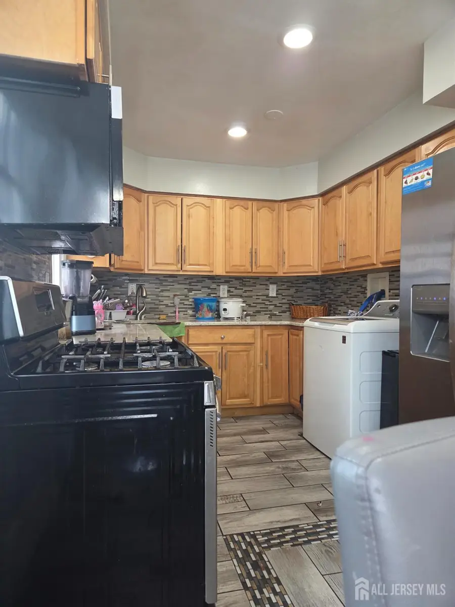 -36 E Laurel Street, Carteret, NJ 07008 - Image #3