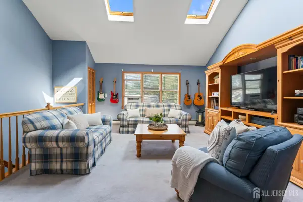 -1 Olive Street, Fords, NJ 08863