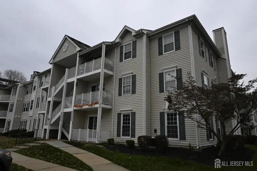 -249 Kempsey Drive, North Brunswick, NJ 08902 - Image #2