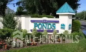 -304 Waxwing Drive, Monroe, NJ 08831