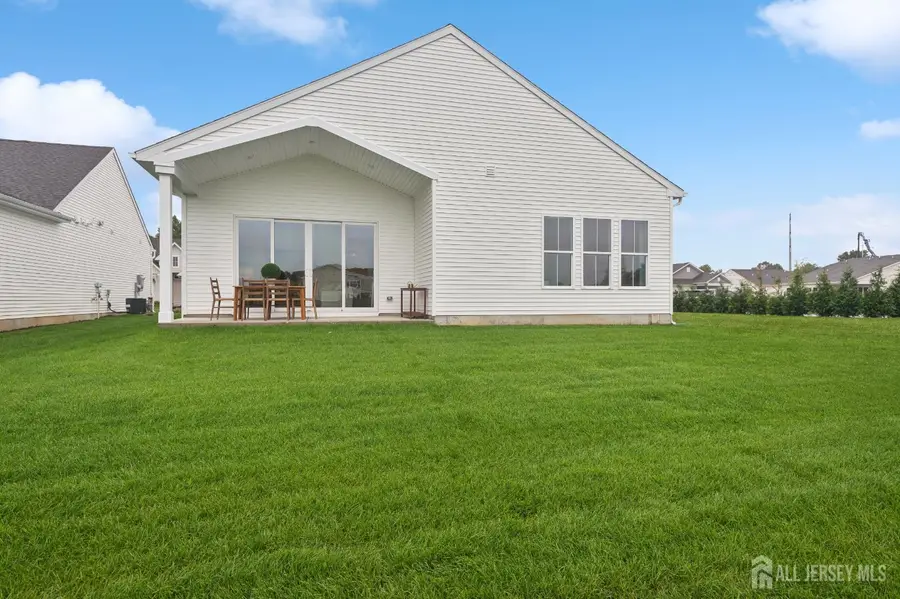 -8 Mount Drive, Plainsboro, NJ 08536 - Image #2