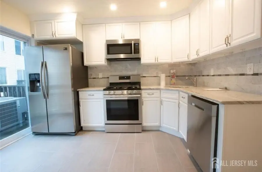 -605 Holly Drive, Perth Amboy, NJ 08861 - #3