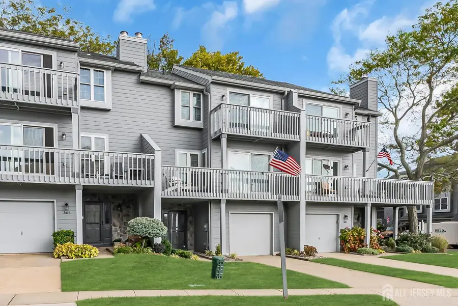 -303 Spinnaker Way, Neptune, NJ 07753 - #3