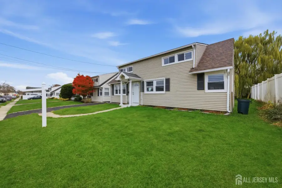 -81 Hickory Street, Carteret, NJ 07008 - Image #2