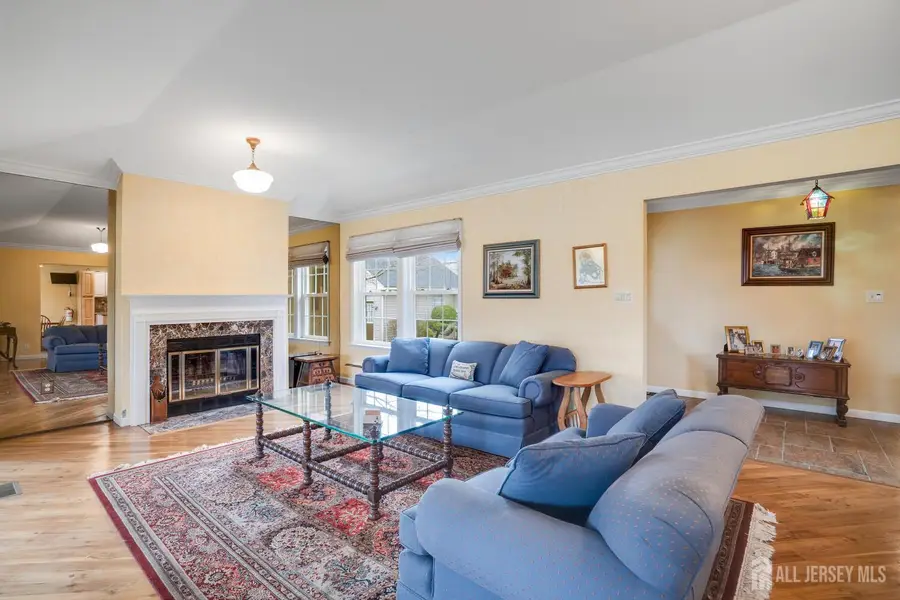 -11 Bedfordshire Drive, Monroe, NJ 08831 - Image #3